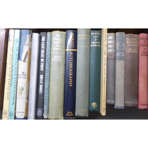 219 - Books, mixed 19th and 20thC reference: to include works by Arthur Ransome and George Macdonald 