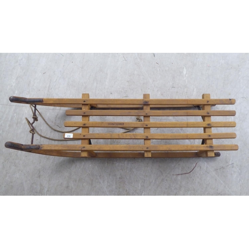 230 - An early/mid 20thC beech sledge 