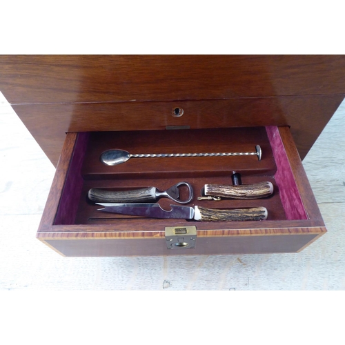 233 - A reproduction of an Edwardian presentation crossbanded string and ebony inlaid mahogany box with st... 