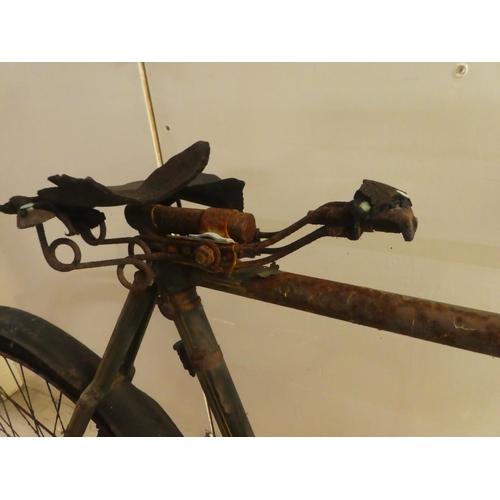 258 - An interwar period bicycle with a BSA gear wheel and 27