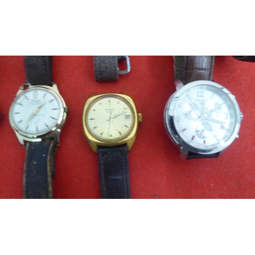 28 - Variously cased and strapped wristwatches