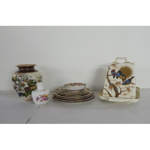 289 - Ceramics: to include graduated Royal Crown Derby china plates, decorated in the Imari palette  ... 