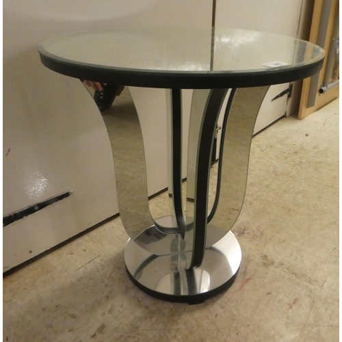 340 - A modern mirrored lamp table  21