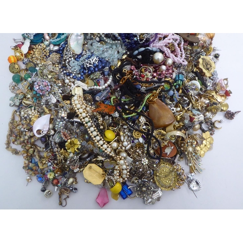 46 - Costume jewellery: to include clip-on earrings; pendants; and simulated pearl necklaces