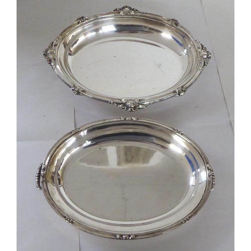 216 - Silver plated tableware: to include an oval lidded tureen