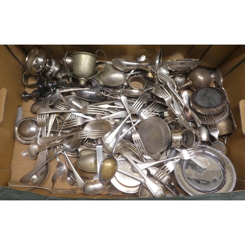 225 - Silver plated tableware: to include cutlery; flatware; meat dome; and a six division toastrack