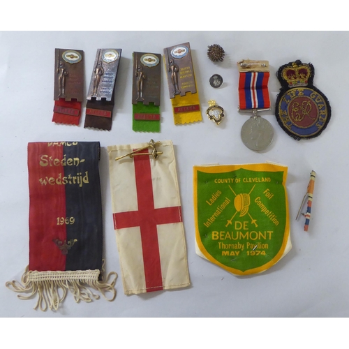 263 - Items of personal ornament: to include cufflinks; and a World War II period service medal