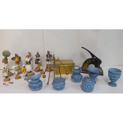 324 - A mixed lot: to include 20thC Indian clay figures  all approx. 5