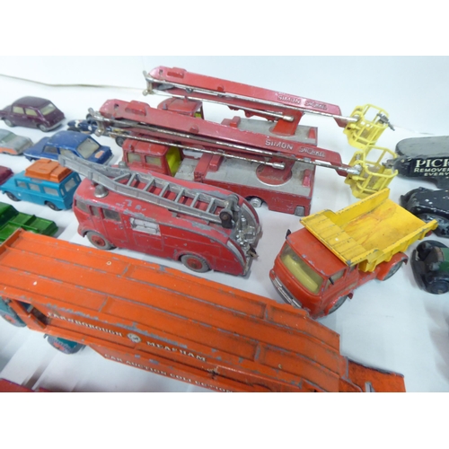 76 - Uncollated mainly Inter-War period diecast model vehicles: to include examples by Meccano Dinky Toys