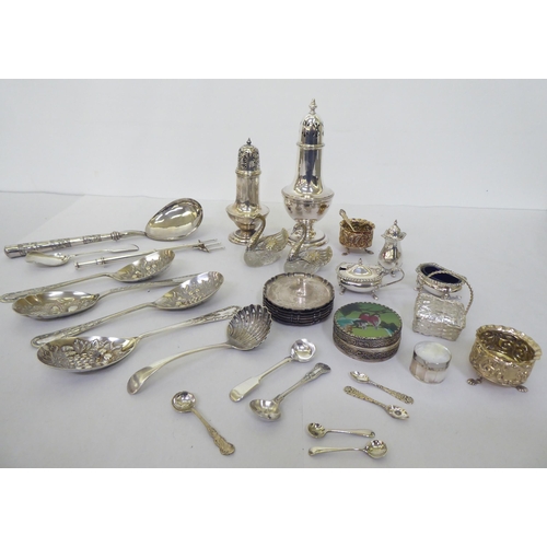 178 - EPNS and silver plate: to include a sugar sifter  8.5