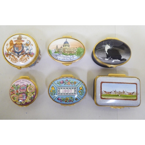 218 - Enamelled pill boxes: to include a Bilston example, decorated with verse  various sizes