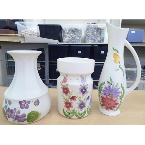 222 - Radford pottery collectables: to include a jug, decorated with flora  12