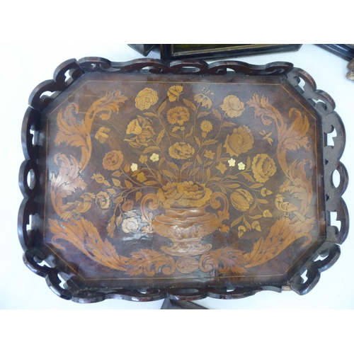 372 - A mixed lot: to include a mahogany serving tray, decorated with floral marquetry  18