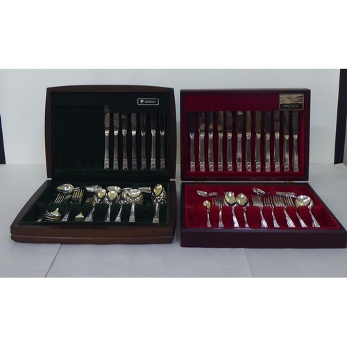 253 - Two canteens of Oneida stainless steel cutlery