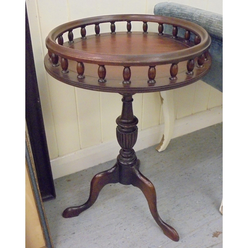 205 - Small furniture: to include a modern mahogany finished pedestal table, raised on a tripod base ... 