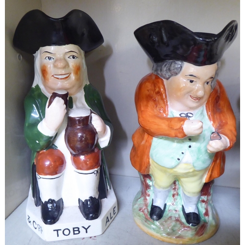 99 - Toby jugs: to include an example by Royal Doulton  9.5