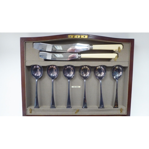 205 - A set of Rushorstain, Robert F Morley Sheffield (apparently unused) canteen of cutlery and flatware,... 