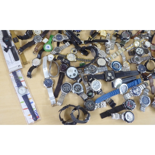 290 - Variously cased and strapped wristwatches