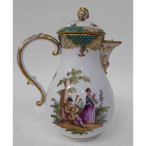 63 - Meissen 2nd Association porcelain teaware, decorated with romantic figures in gardens and flora and ... 