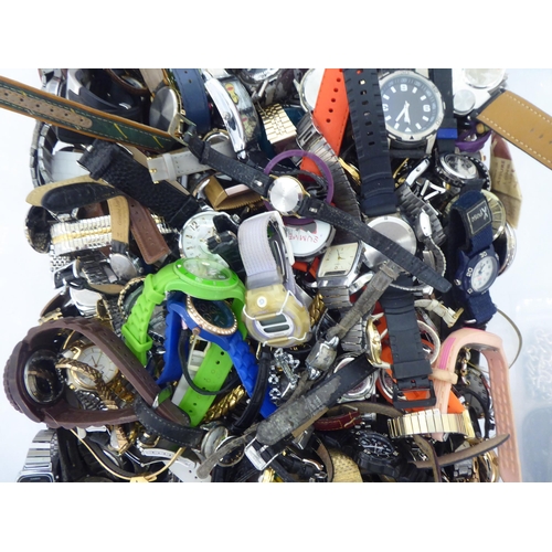 122 - Variously cased and strapped wristwatches