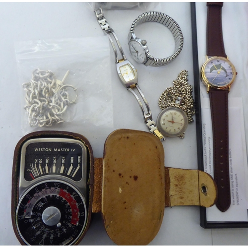 122 - Variously cased and strapped wristwatches