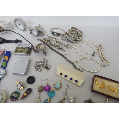 125 - Items of personal ornament, costume jewellery and various components of watches