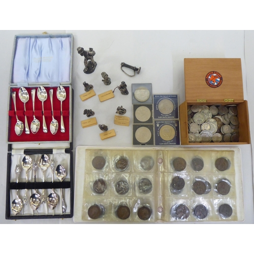 138 - Collectable items: to include silver half crowns; florins; and two shilling pieces 