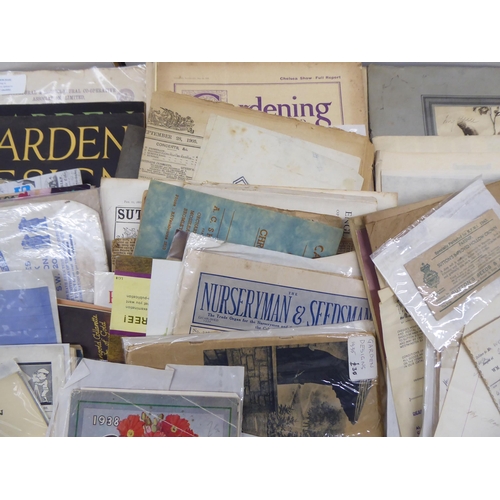 218 - Printed ephemera, comprising vintage brochures, magazines and advertisements