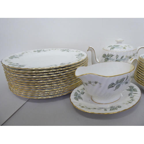 283 - Minton china Greenwich pattern tableware