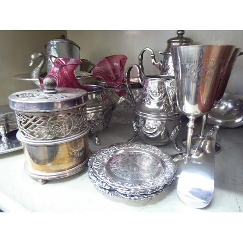 328 - EPNS and silver plate: to include a jewellery casket  1.75