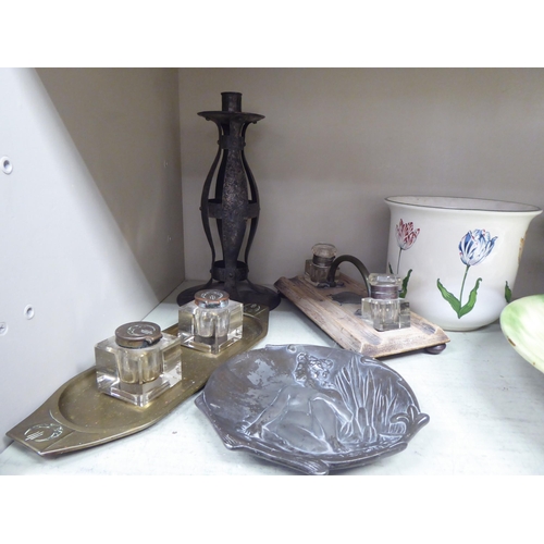 368 - A mixed lot: to include an Arts & Crafts brass deskstand with two glass inkwells  11.5