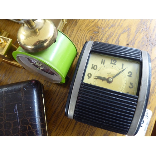 75 - 20thC collectables: to include travel timepieces and various boxes 