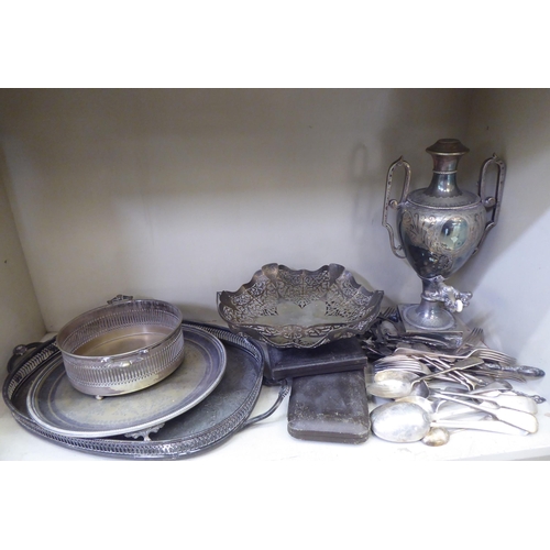 219 - Silver plate: to include a late 19thC samovar, raised on splayed feet  16