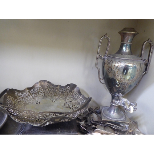 219 - Silver plate: to include a late 19thC samovar, raised on splayed feet  16