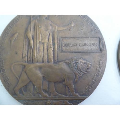 132 - Three Great War period memorial bronze plaques for three bothers John, Robert and David Cringan  5