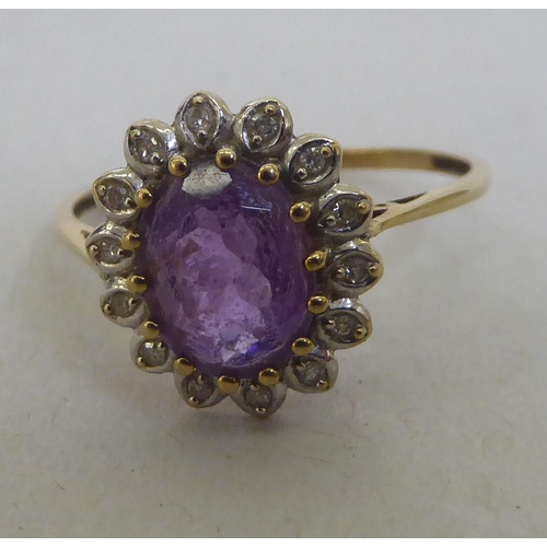 204 - A 9ct gold amethyst and diamond ring 