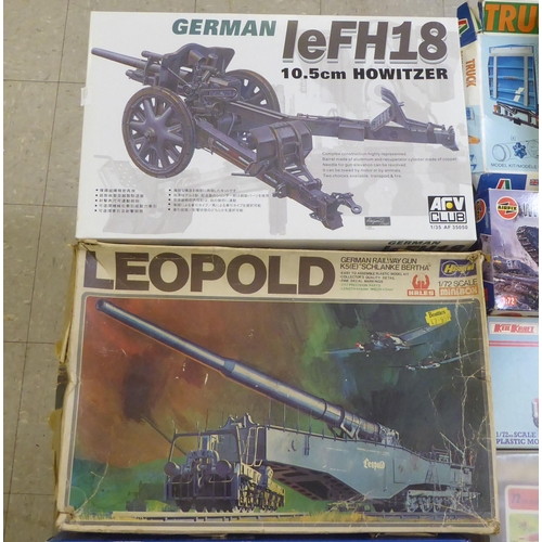 72 - HAT, Italian and other 1.24 and other scale model kits: to include Truck conversion kits  (comp... 