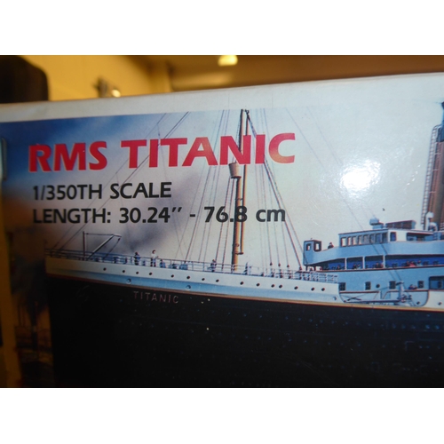 74 - Revell, Collection and other 1.720 and other scale model kits: to include EMS Titanic  (complet... 