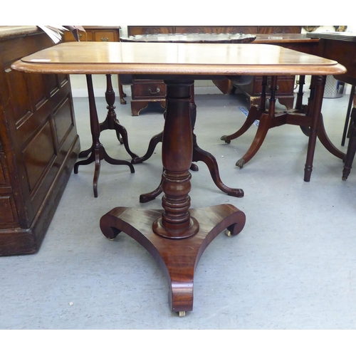324 - A late 19thC mahogany pedestal table, raised on a turned column and triform plinth&nbsp; 28