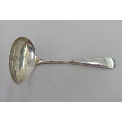 380 - Silver and white metal collectables: to include a sauce boat, on splayed feet&nbsp; Sheffield marks ... 