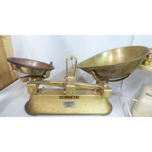 138 - A mixed lot: to include a copper coal scuttle  13.5