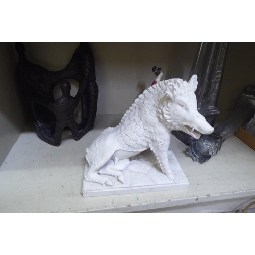 105 - Decorative items: to include a plaster, seated boar  9