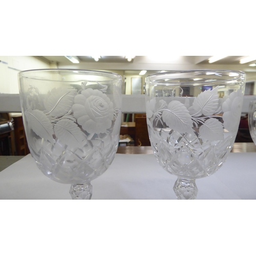 152 - Drinking glasses: to include a rummer, engraved with a hunting scene  7