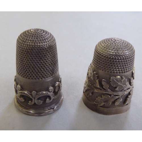 227 - Silver and white metal collectables: to include a late Victorian pill box&nbsp; London 1896&nbsp;
