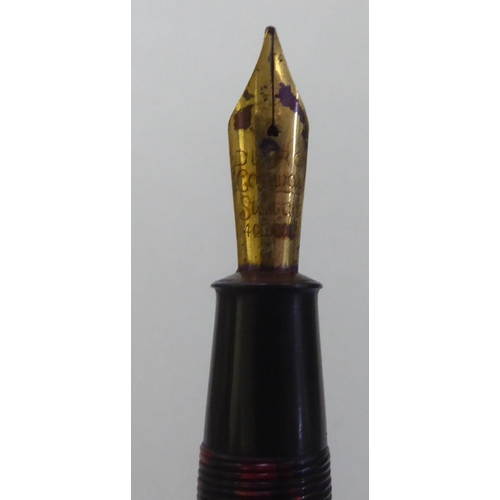 232 - Collectables: to include a late Victorian horn snuff mull&nbsp;