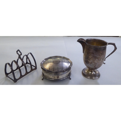 233 - Silver collectables: to include a pedestal milk jug&nbsp; Birmingham 1913&nbsp;