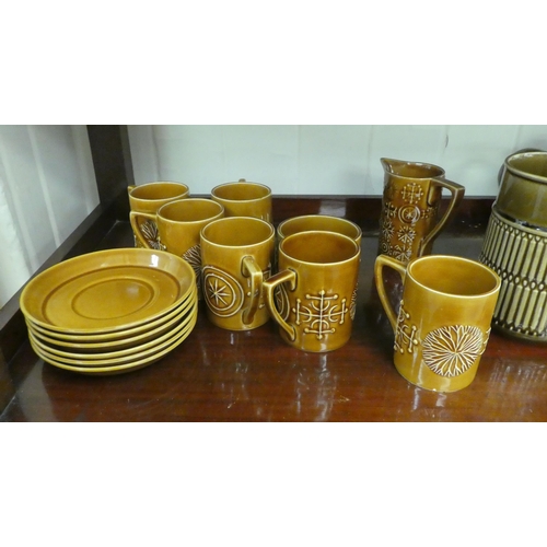 307 - Mainly Portmerion china tableware 