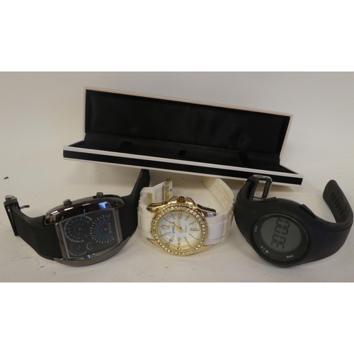 39 - Variously cased and strapped wristwatches