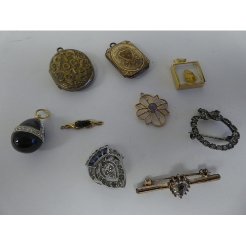 79 - Costume jewellery: to include necklaces; brooches; and rings