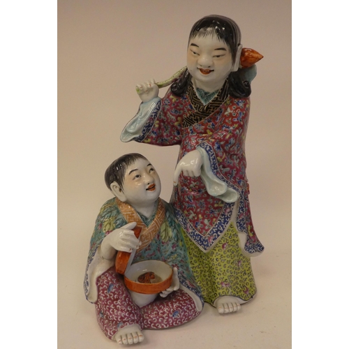 110 - Modern Oriental ceramics: to include a Chinese porcelain cat  16